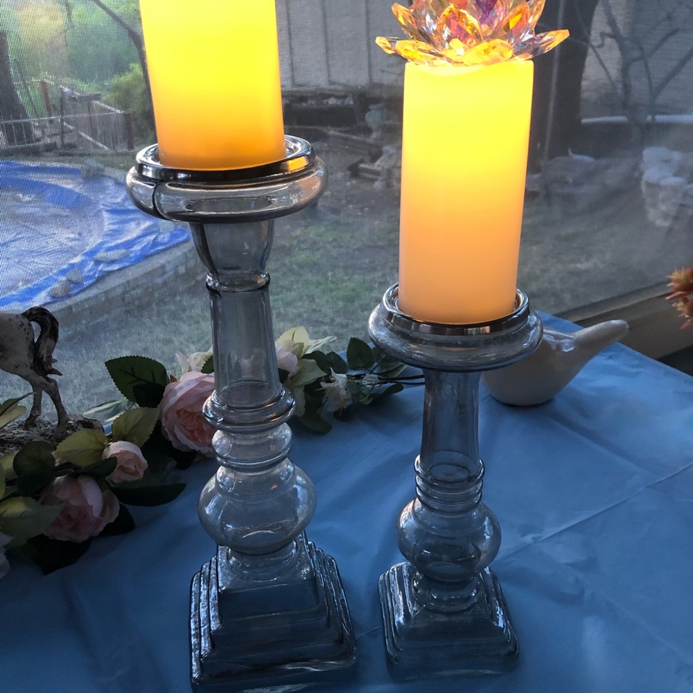 Glass candle holders set